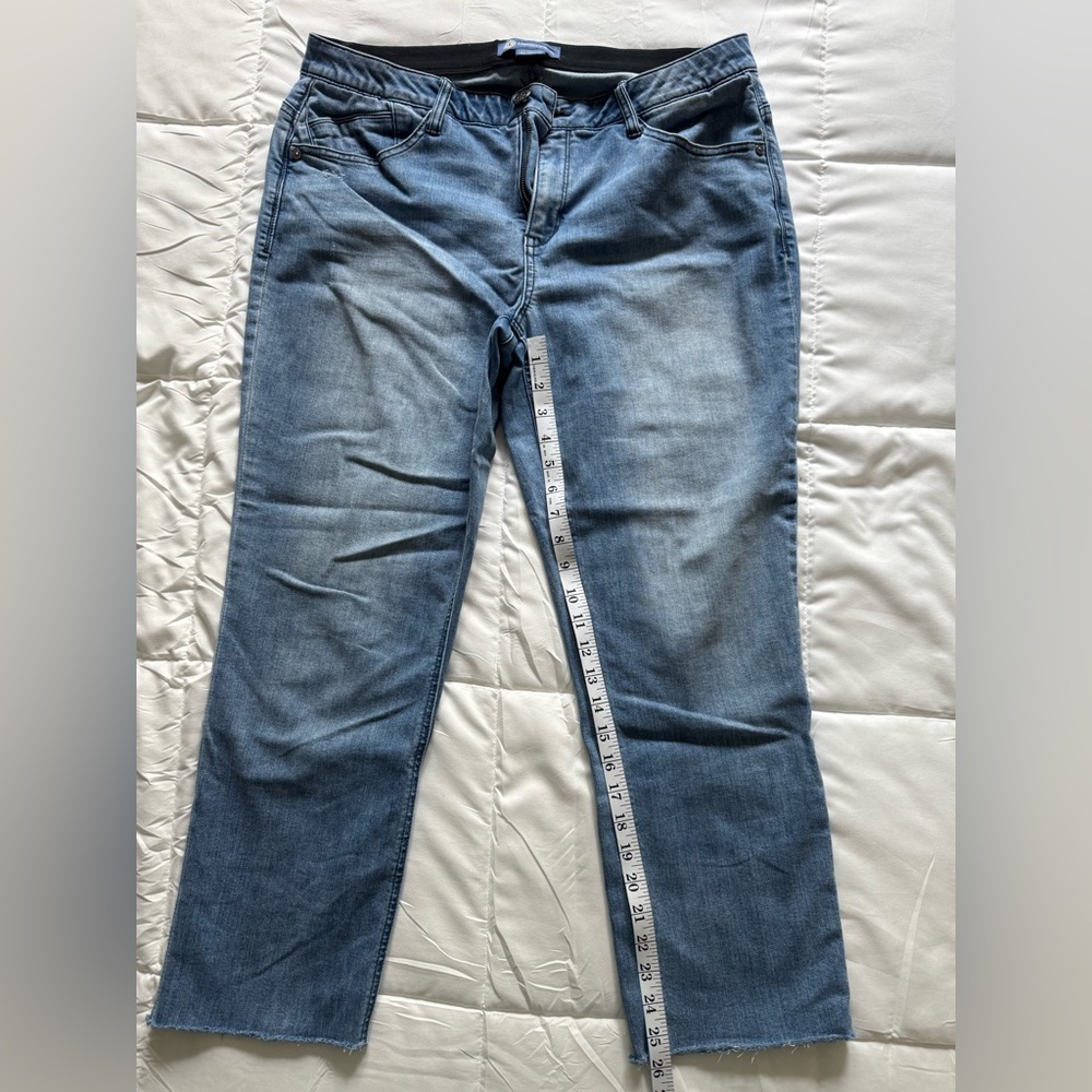 Democracy Women's Straight Leg Blue Jeans